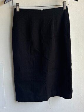 NWT White House Black Market Black Pencil Skirt Size 00 Career Office $88